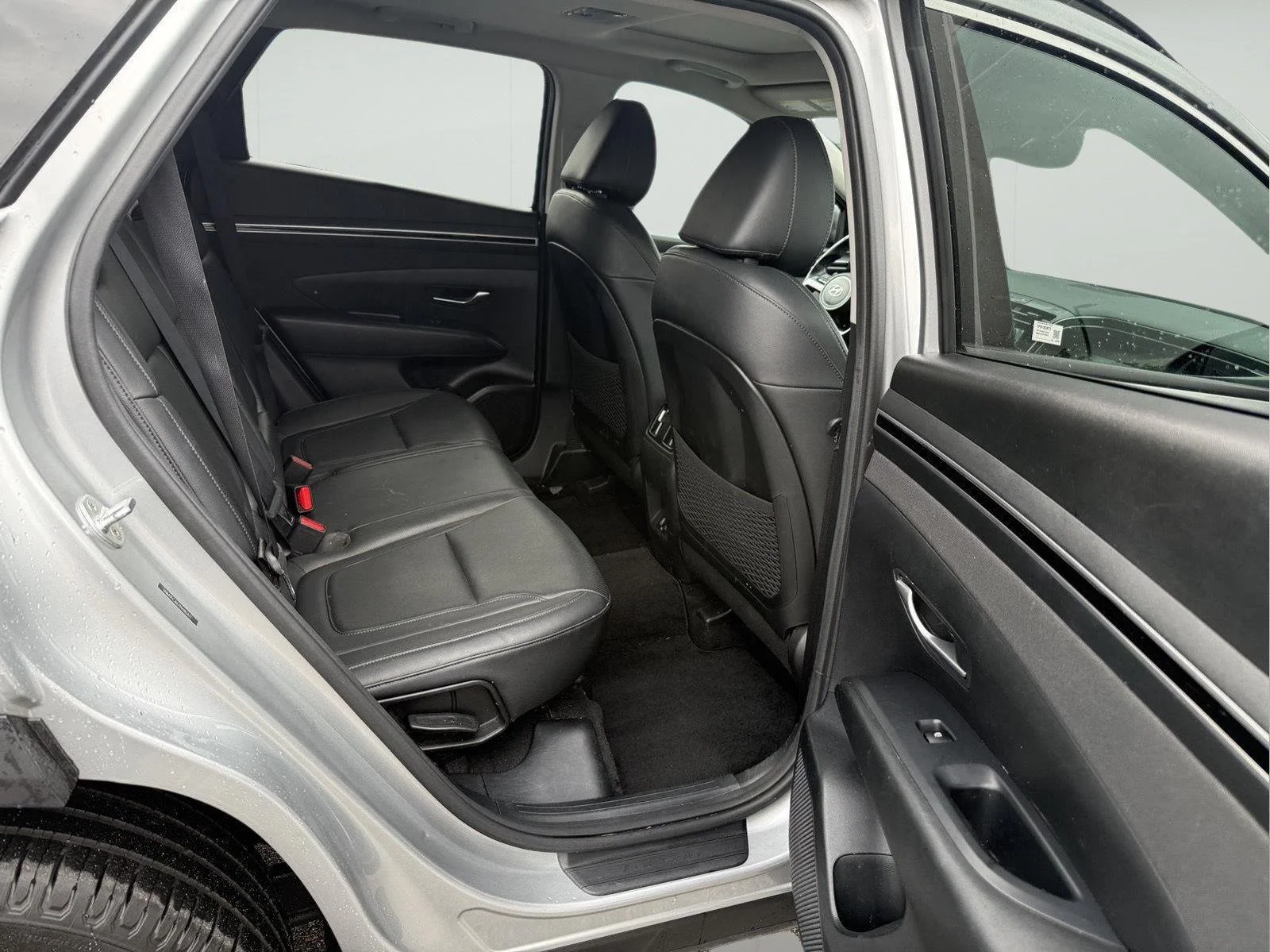 Used 2023 Shimmering Silver Hyundai SEL image 12