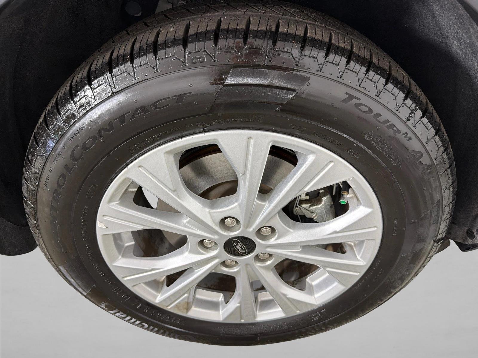 Used 2024 Oxford White Ford Active image 13