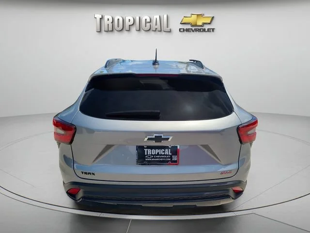 Used 2025 Sterling Gray Metallic Chevrolet 2RS image 4