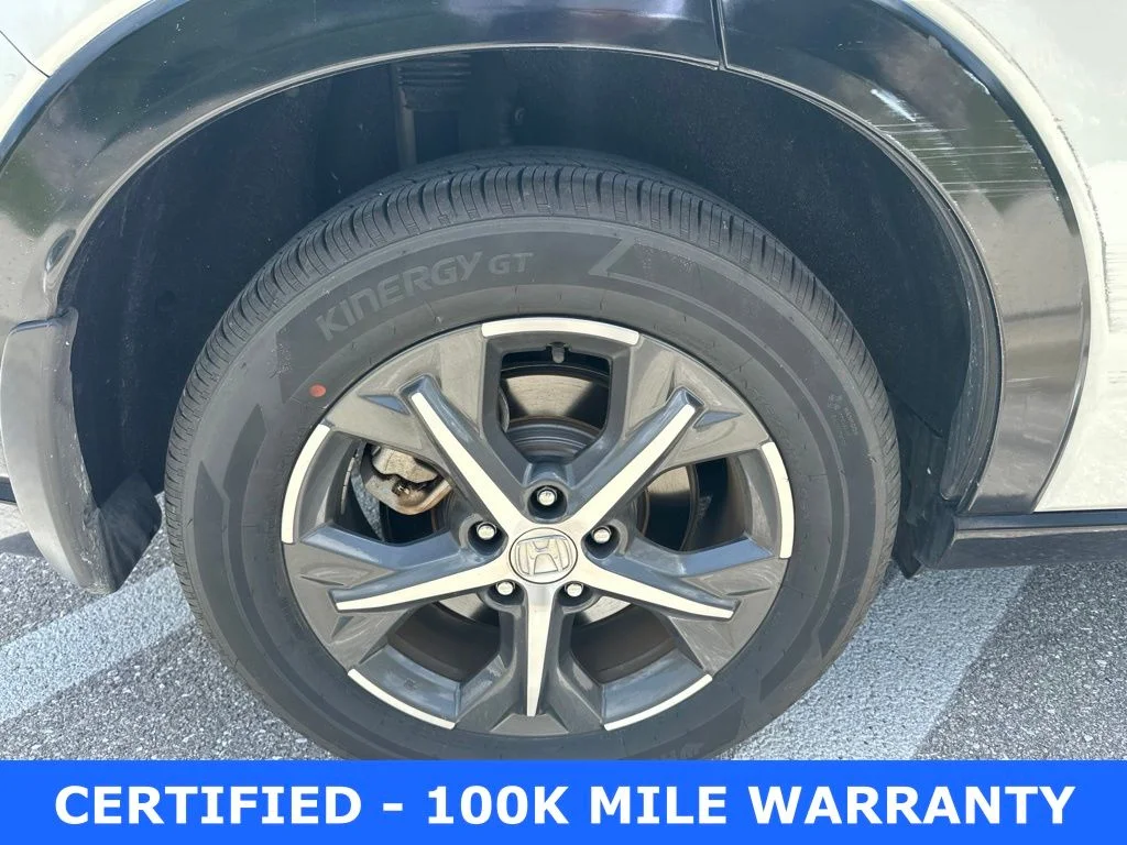 Certified Used 2023 Platinum White Pearl Honda EX-L image 13