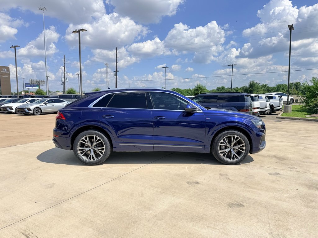 Used 2021 Navarra Blue Metallic Audi Premium Plus image 4