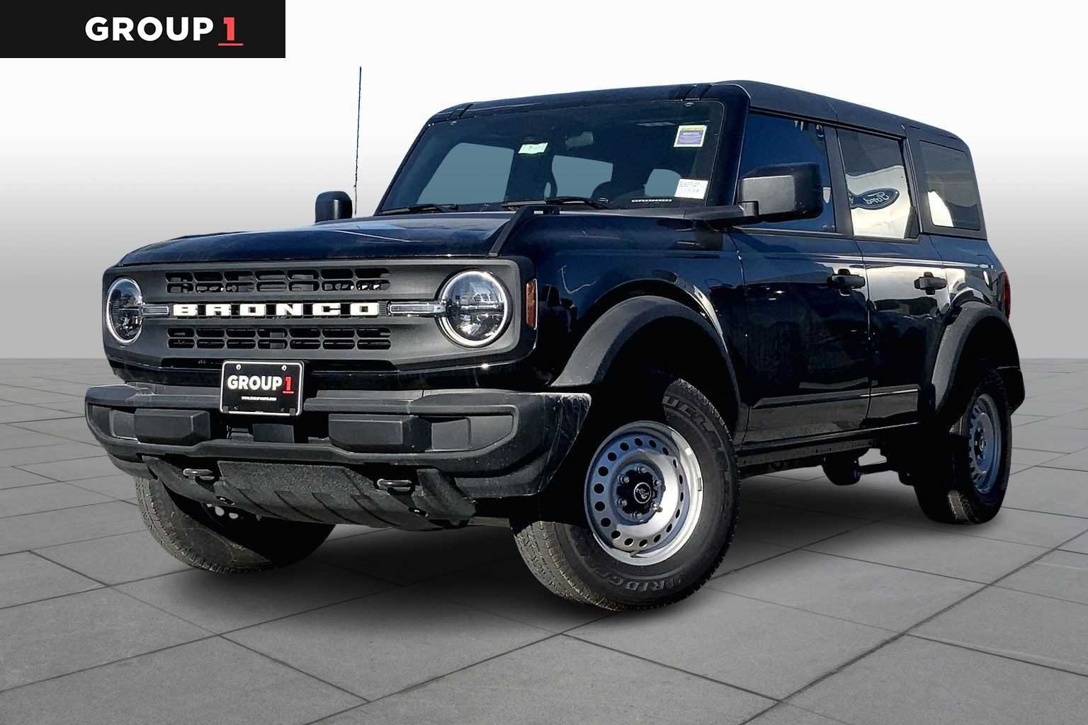 2025 Ford Bronco Base 4x4's photo