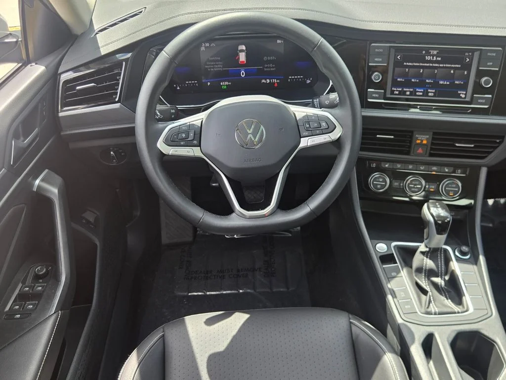Certified Used 2024 White Volkswagen 1.5T SE image 11