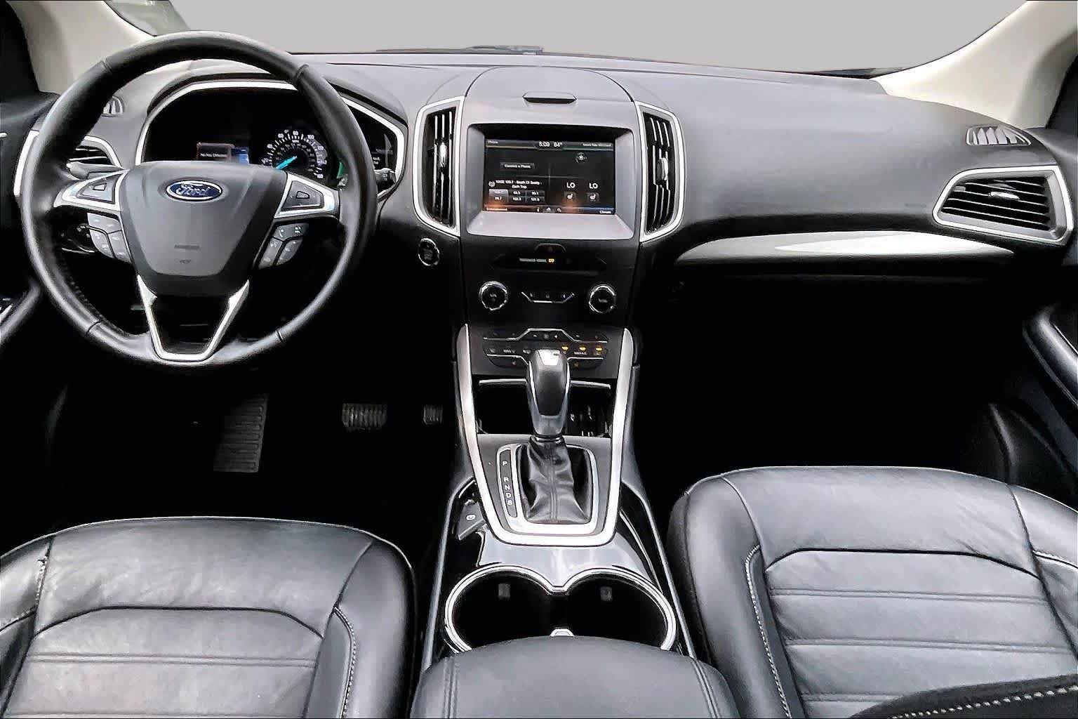 Used 2015 Magnetic Metallic Ford SEL image 18