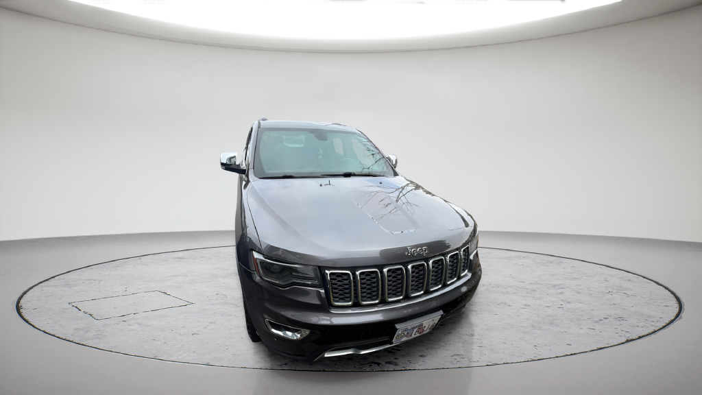 Used 2018 Gray Jeep Limited image 4