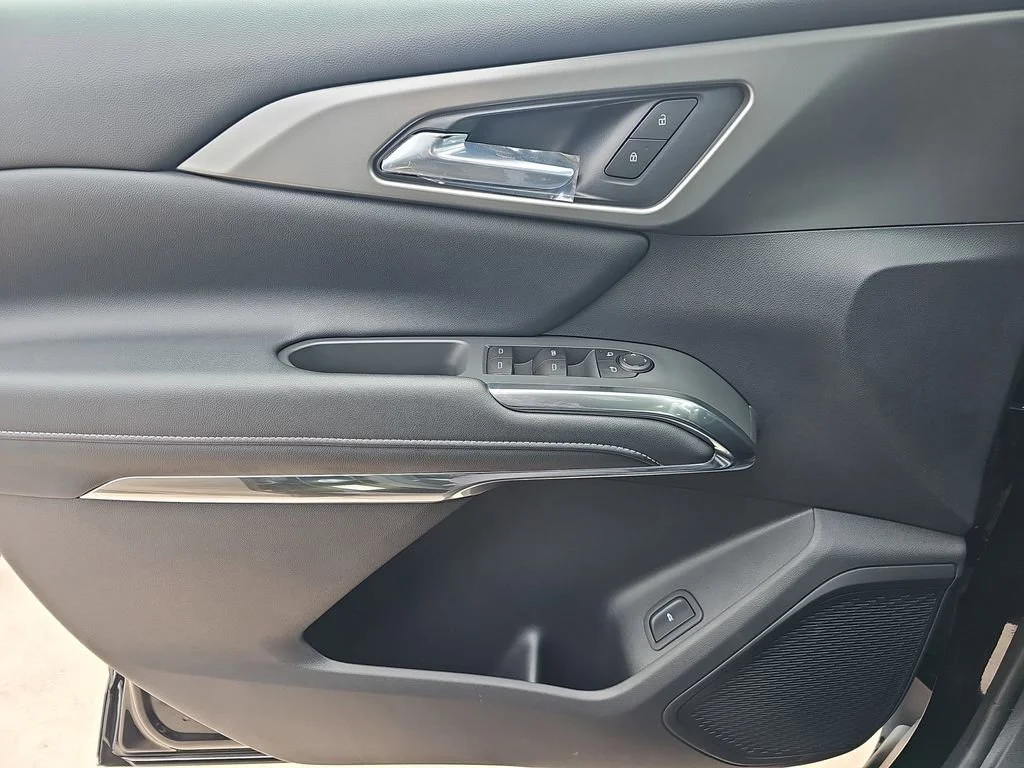 2026 Chevrolet Traverse LT - Photo 29