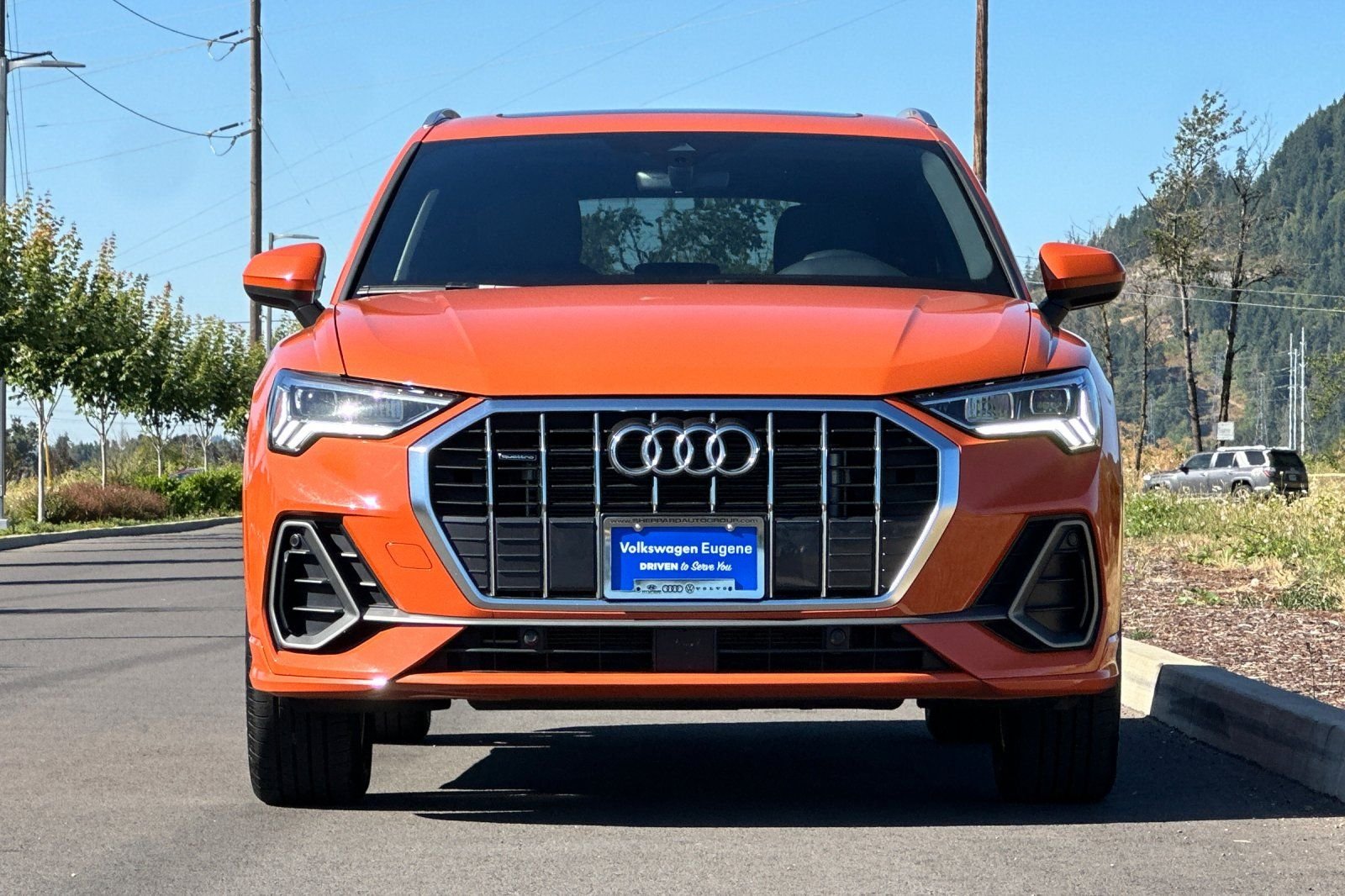 Used 2025  Audi Premium image 8