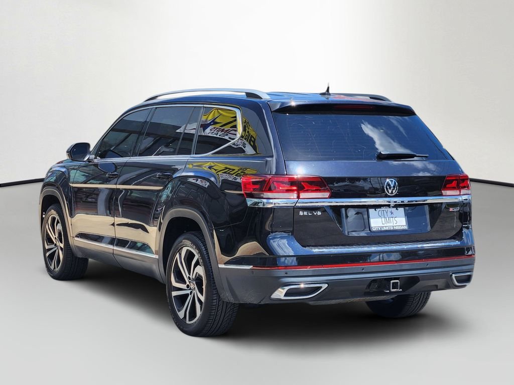 Used 2021 Black Volkswagen SEL Premium image 5