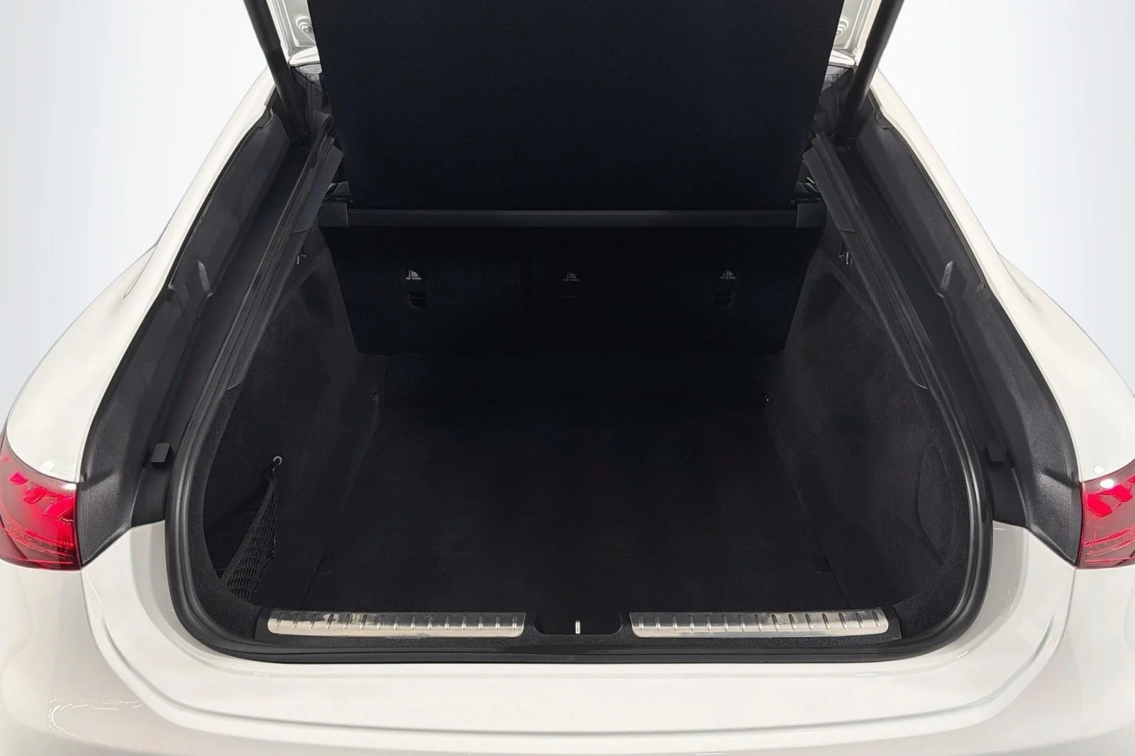 Certified Used 2023 Polar White Mercedes-Benz EQS 450+ image 25