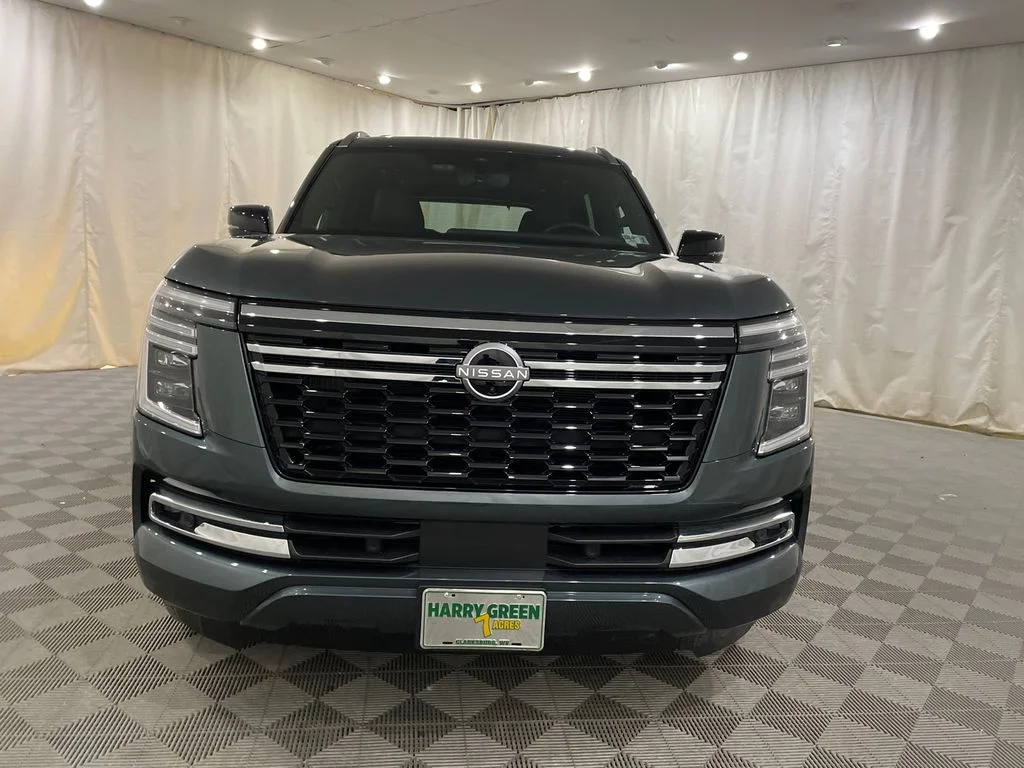 New 2026 Alpine Metallic Nissan Platinum image 2