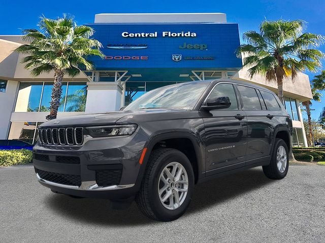 New 2026 Baltic Gray Metallic Clear-Coat Exterior Paint Jeep Laredo image 9