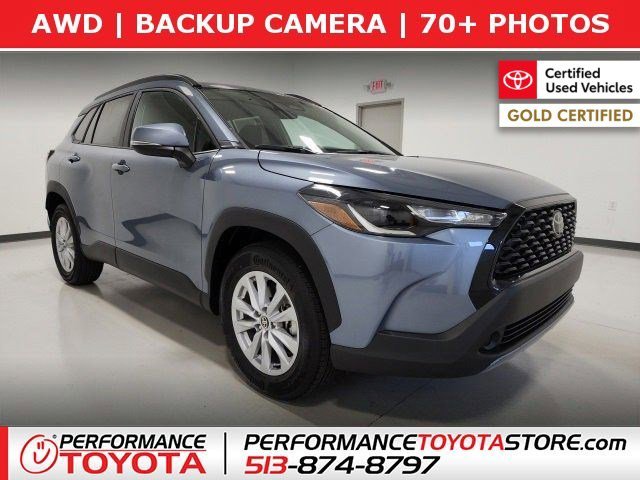 2024 Toyota Corolla Cross LE