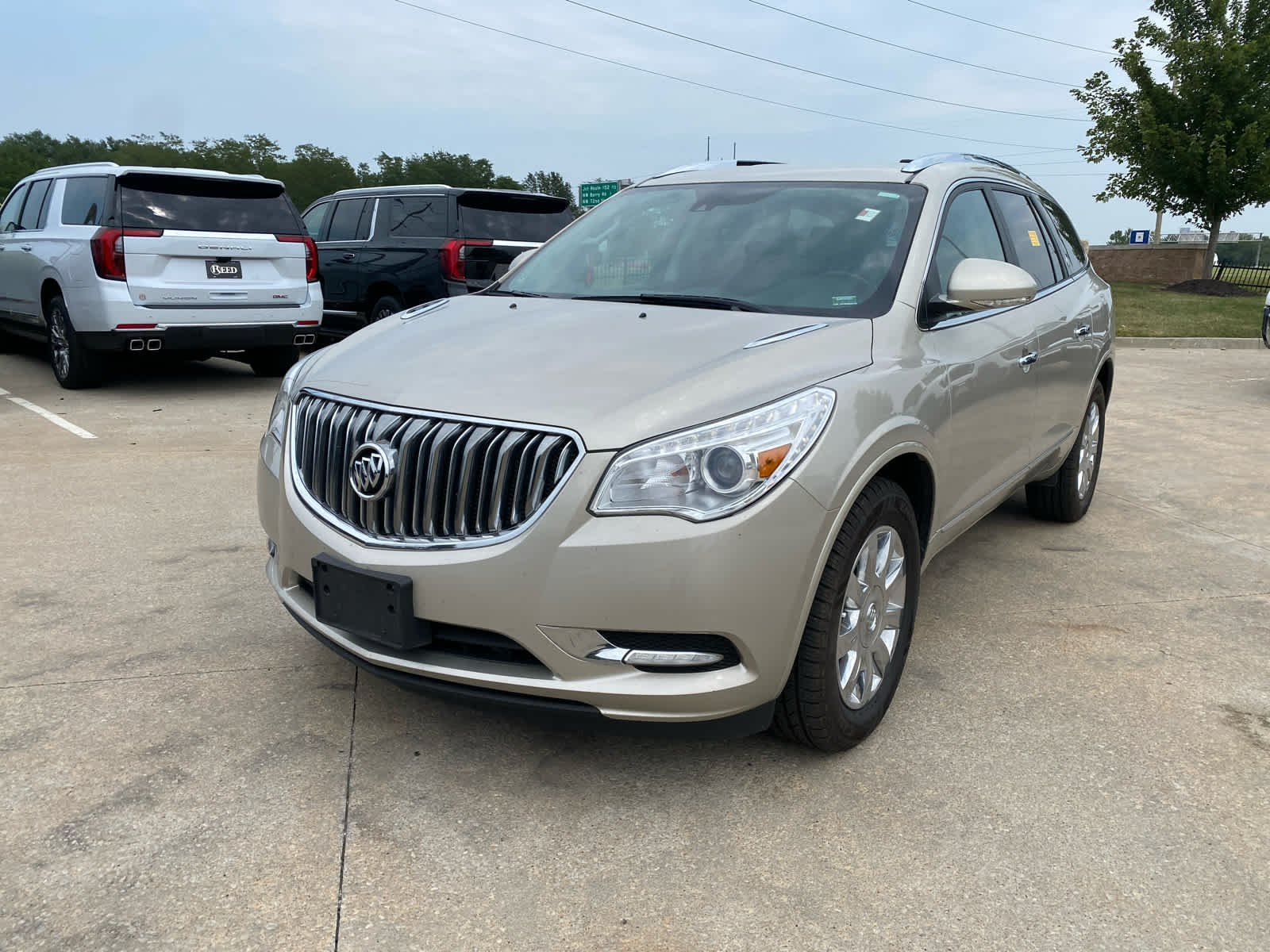 Used 2017 Buick Enclave Leather with VIN 5GAKRBKD1HJ128507 for sale in Kansas City