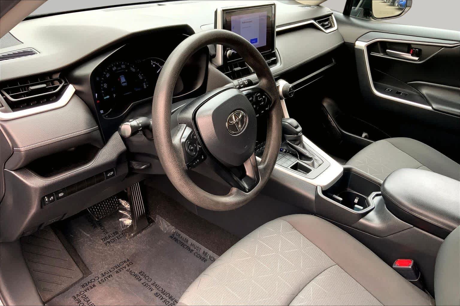 Used 2023 Silver Sky Metallic Toyota XLE image 18