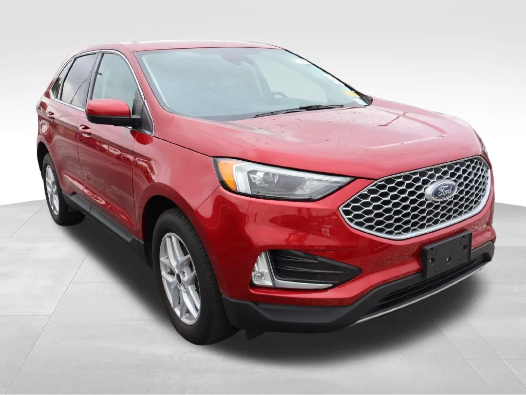 Used 2024 Red Metallic Ford SEL image 12
