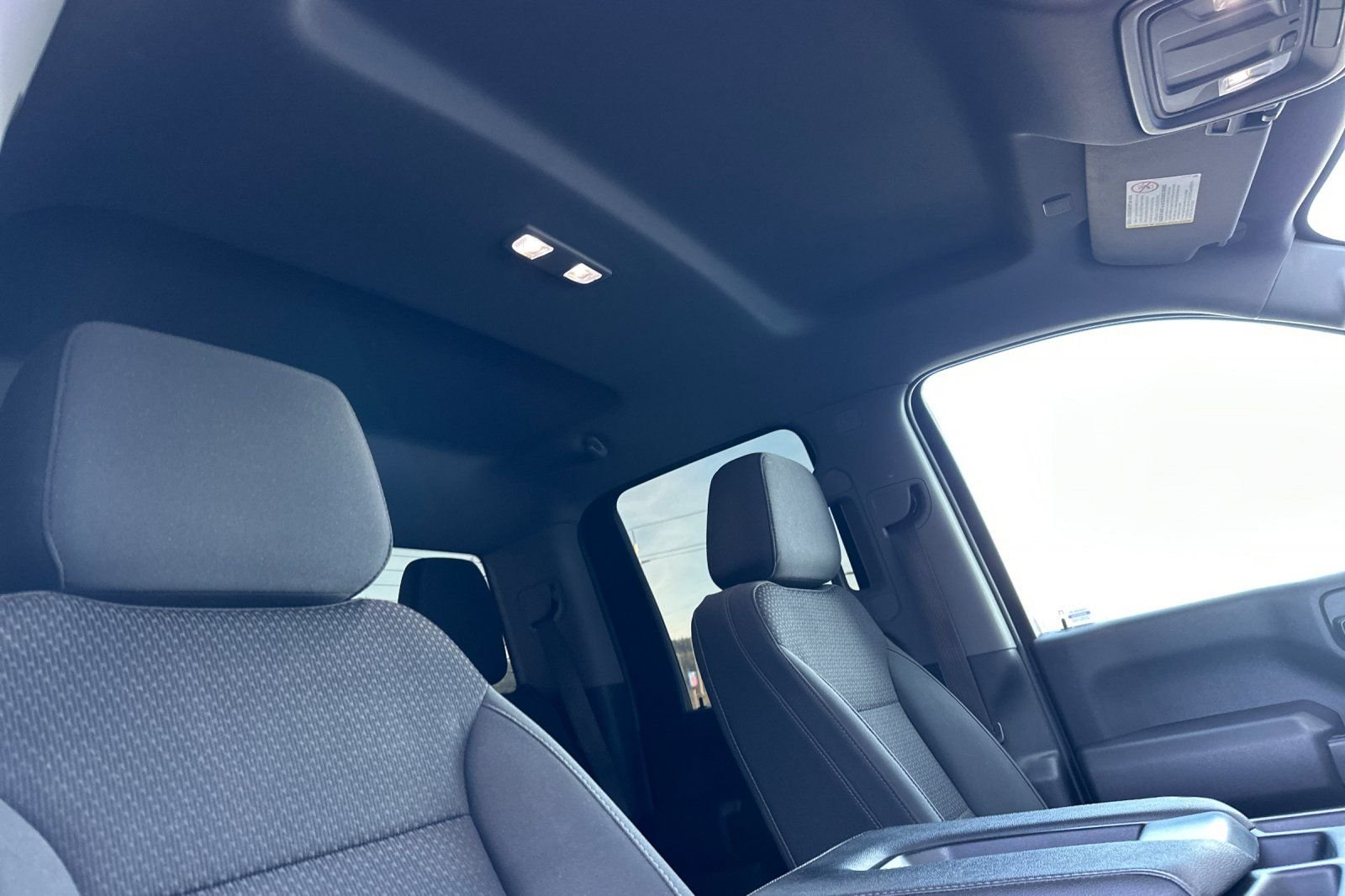 Used 2022 White GMC Pro image 17