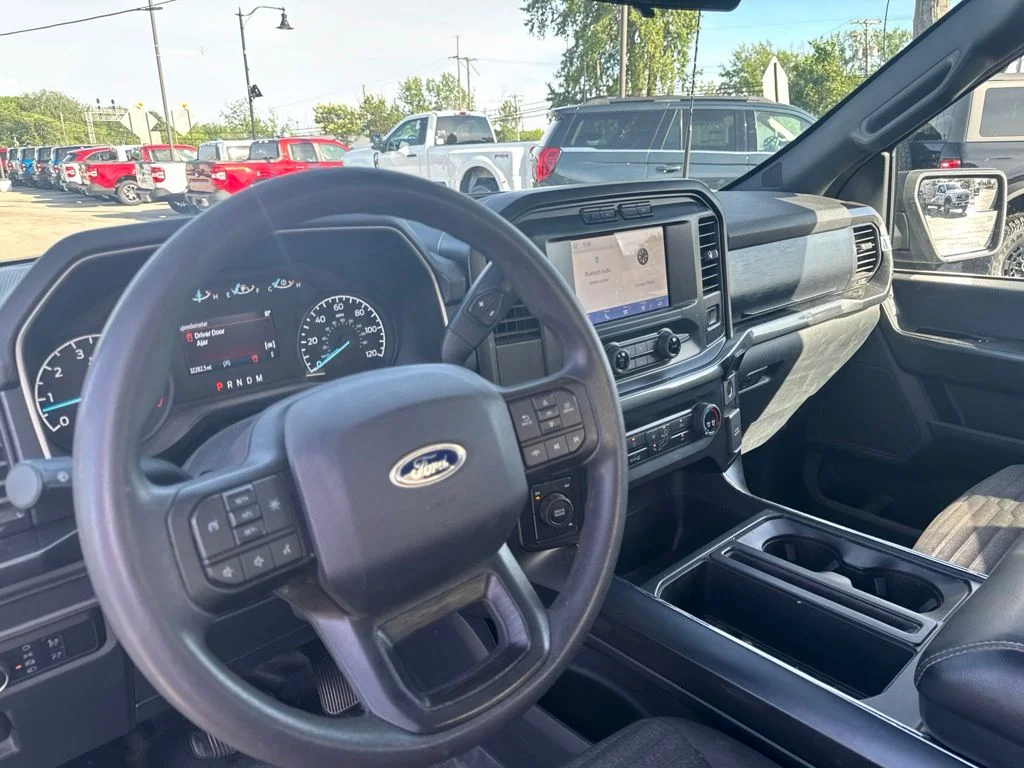 Used 2021 Black Ford XL image 10