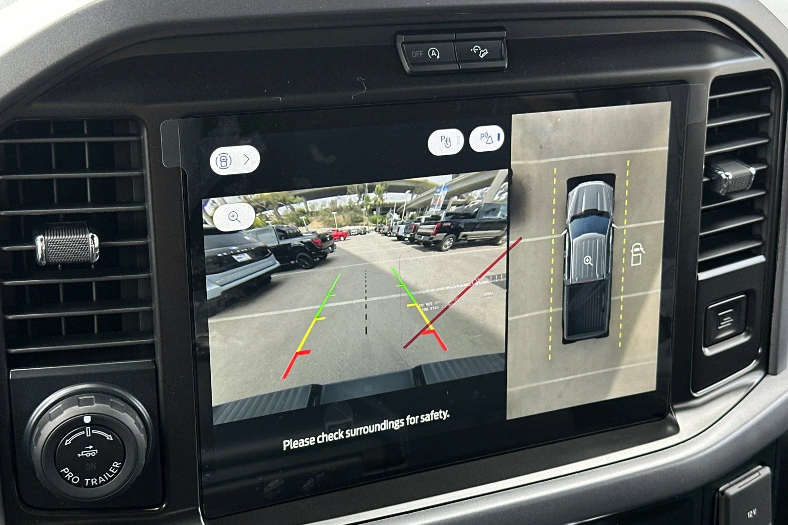 New 2026 White Ford XLT image 18