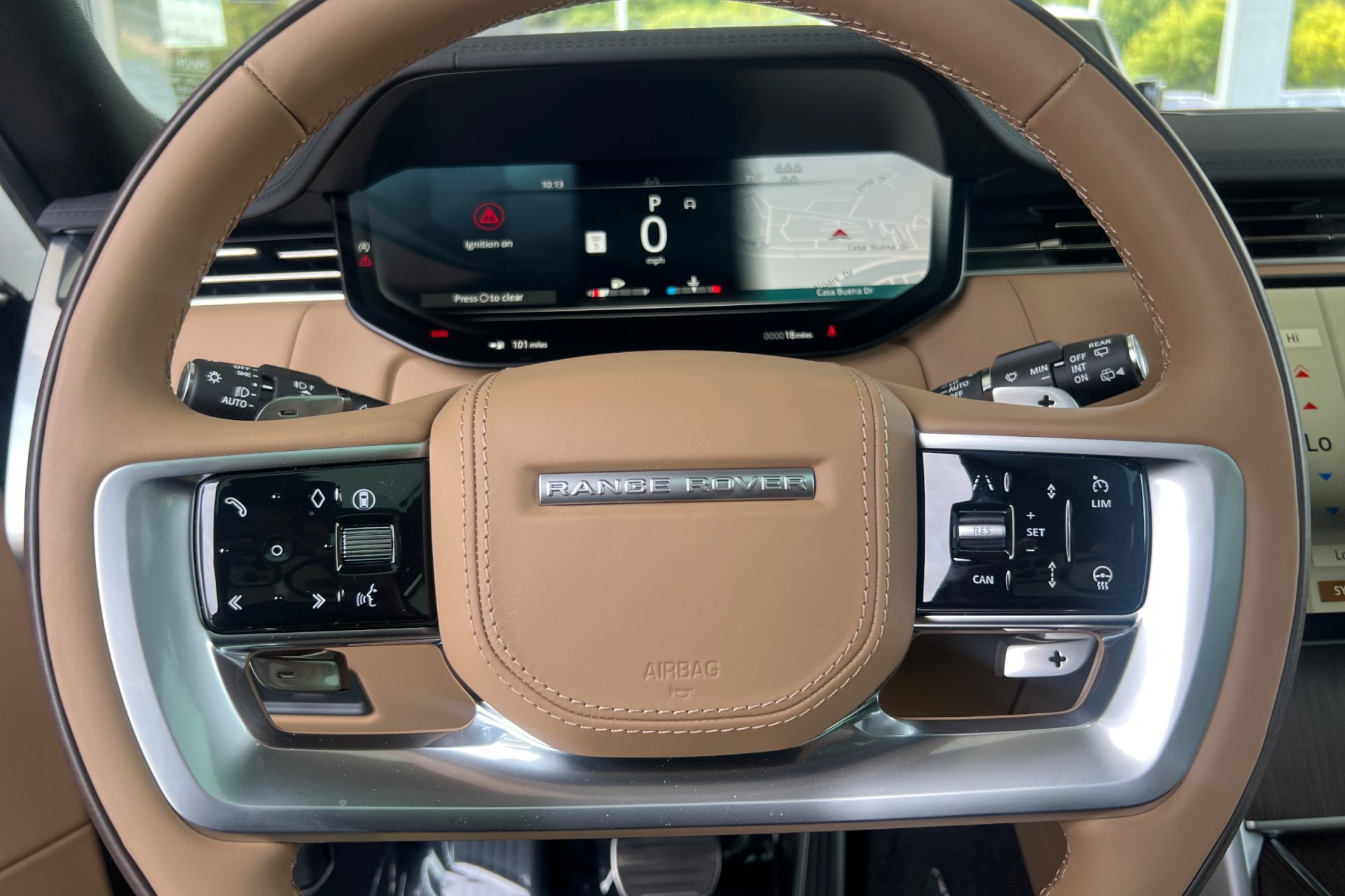 New 2026 Eiger Grey Land Rover SE image 25