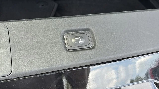 Used 2025 Black Ford Active image 34