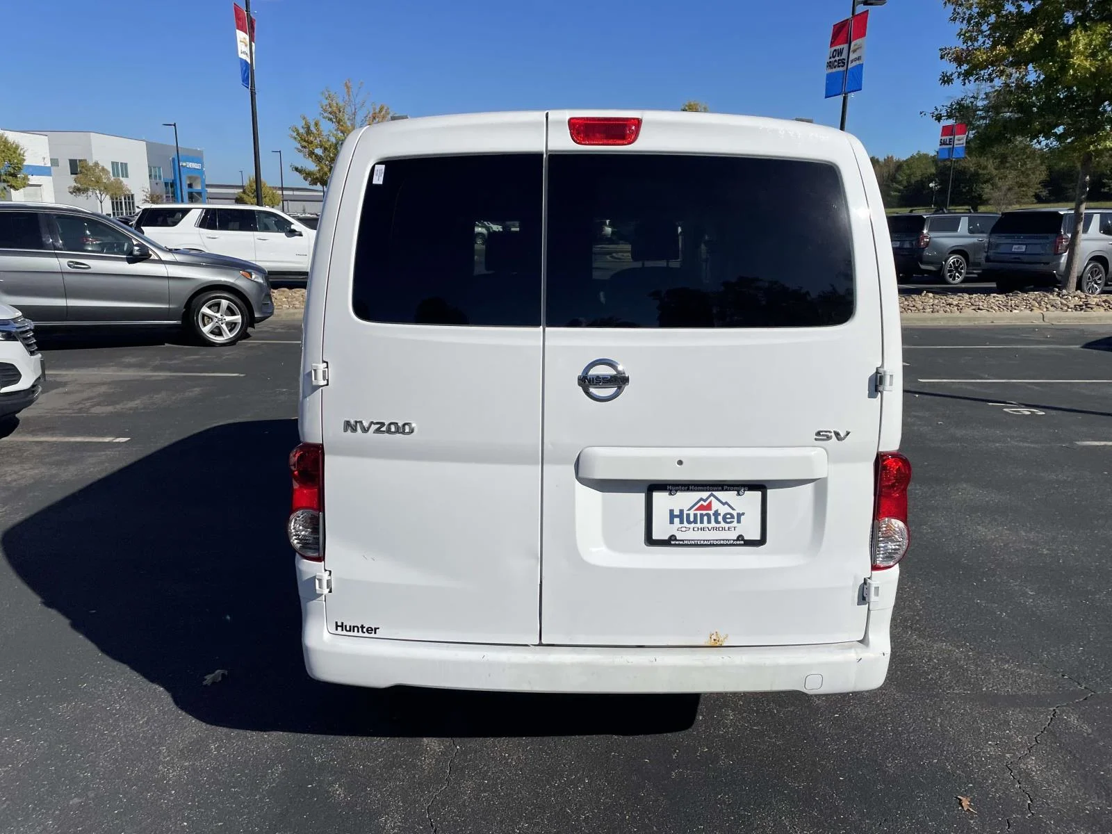 Used 2020 White Nissan SV Xtronic CVT image 5