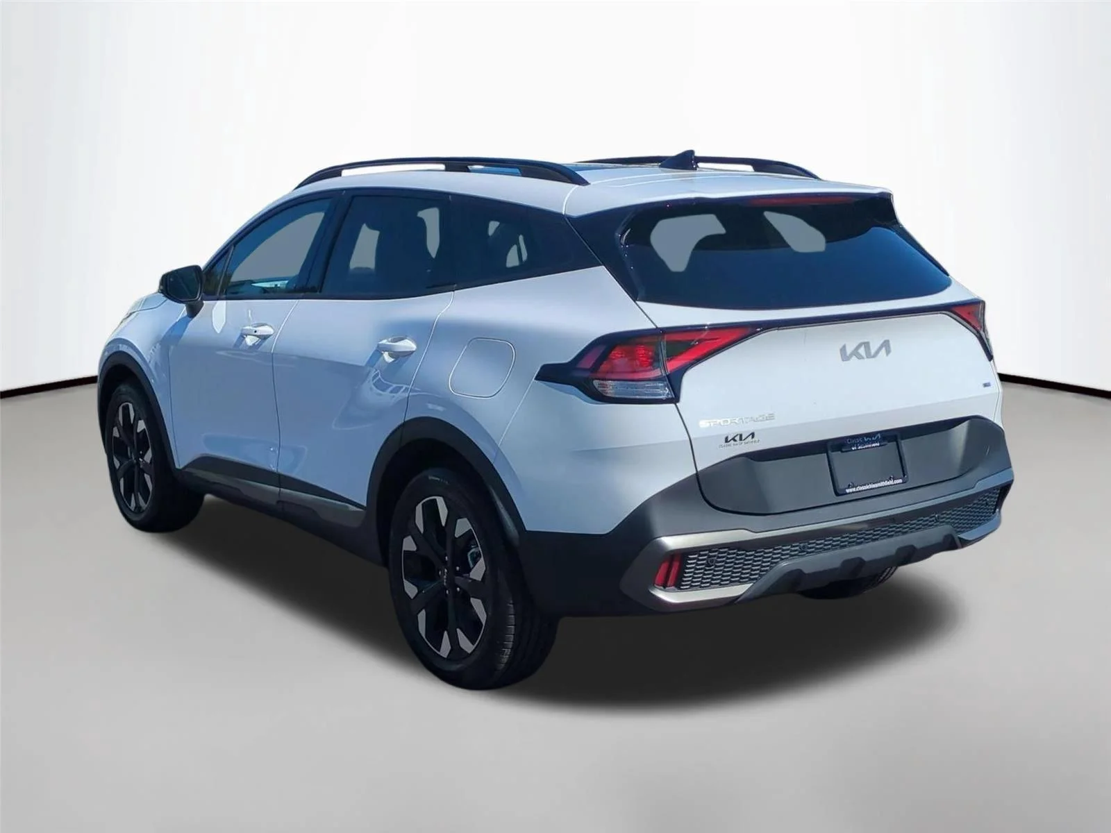 Used 2024 Glacial White Pearl Kia X-Line image 3