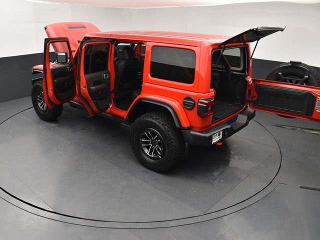 New 2026 Firecracker Red Clear-Coat Exterior Paint Jeep Rubicon X image 28