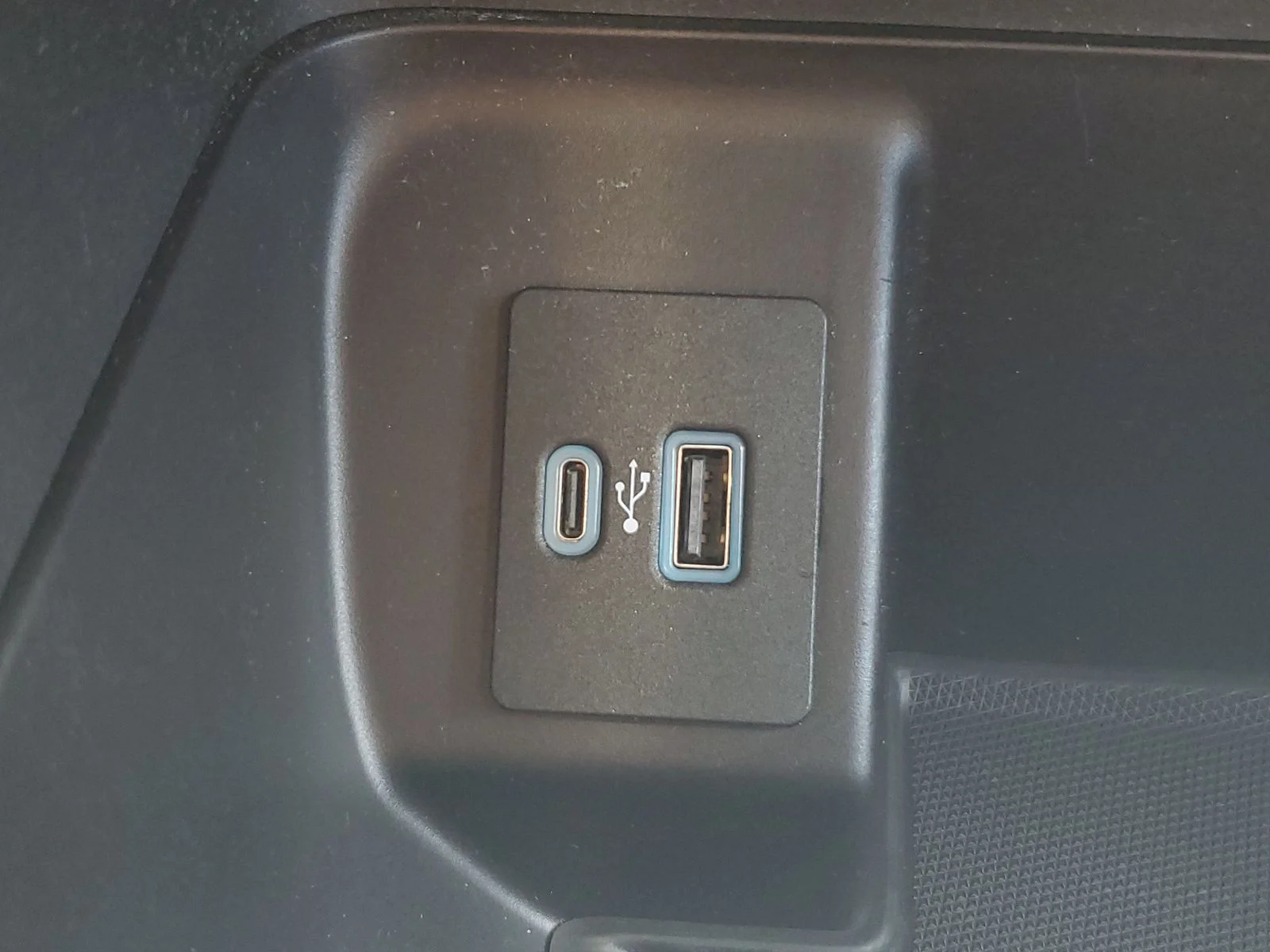 Used 2021 Gray Ford XL image 25