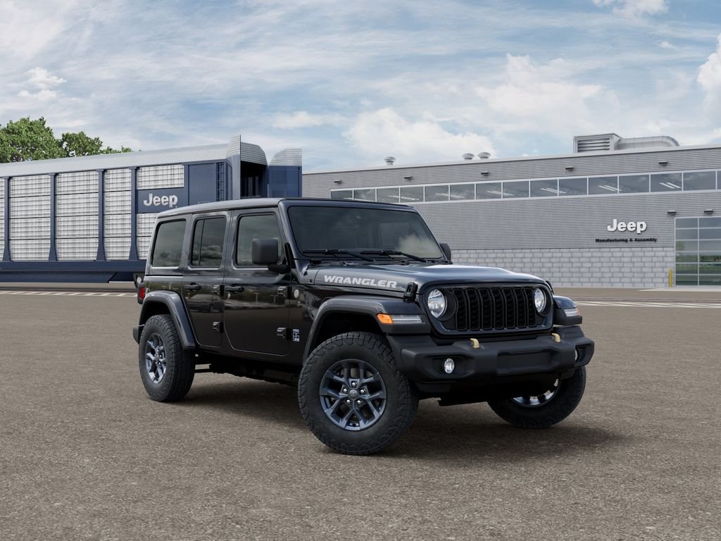 New 2026 Black Clear-Coat Exterior Paint Jeep 85th Anniversary Edition image 5