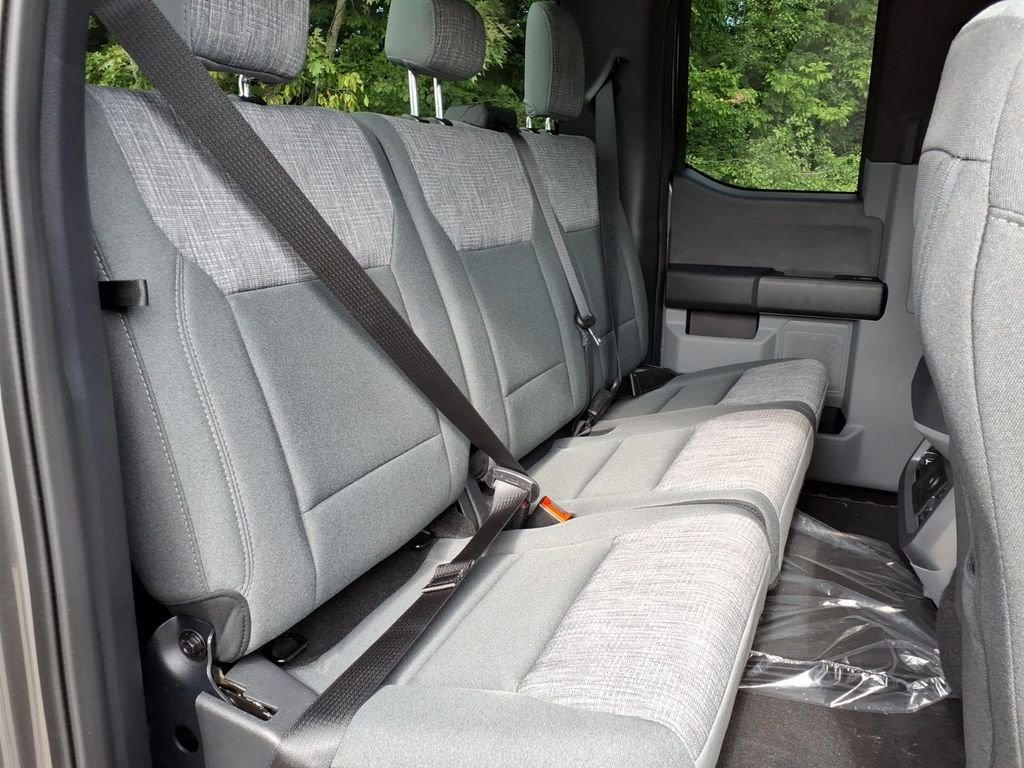 New 2026 Carbonized Gray Metallic Ford F-350® XLT image 15