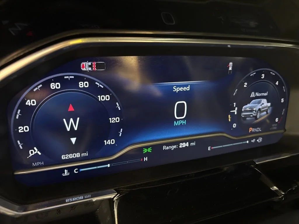 Used 2024 Glacier Blue Metallic Chevrolet LT image 35