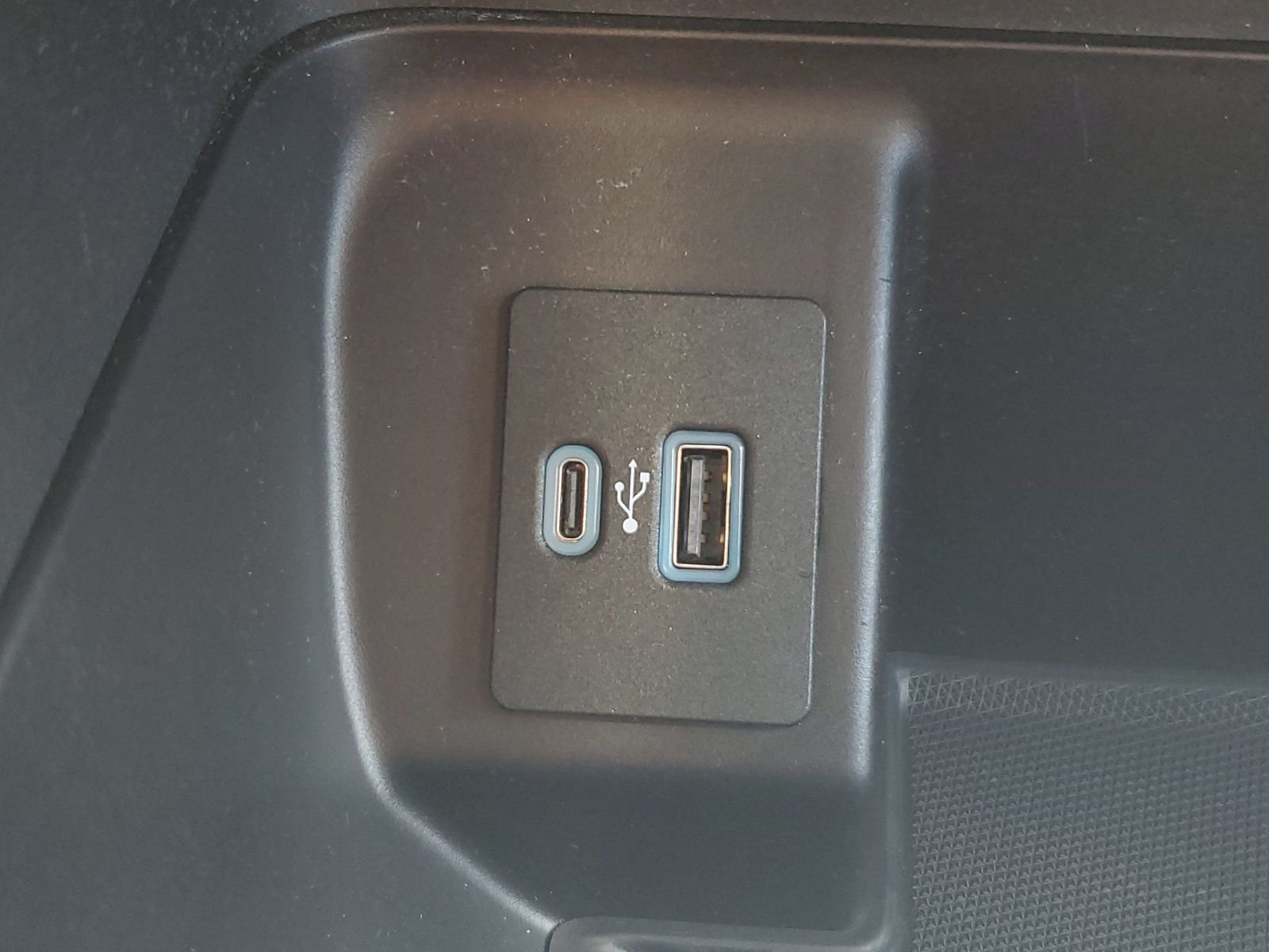 Used 2021 Gray Ford XL image 25