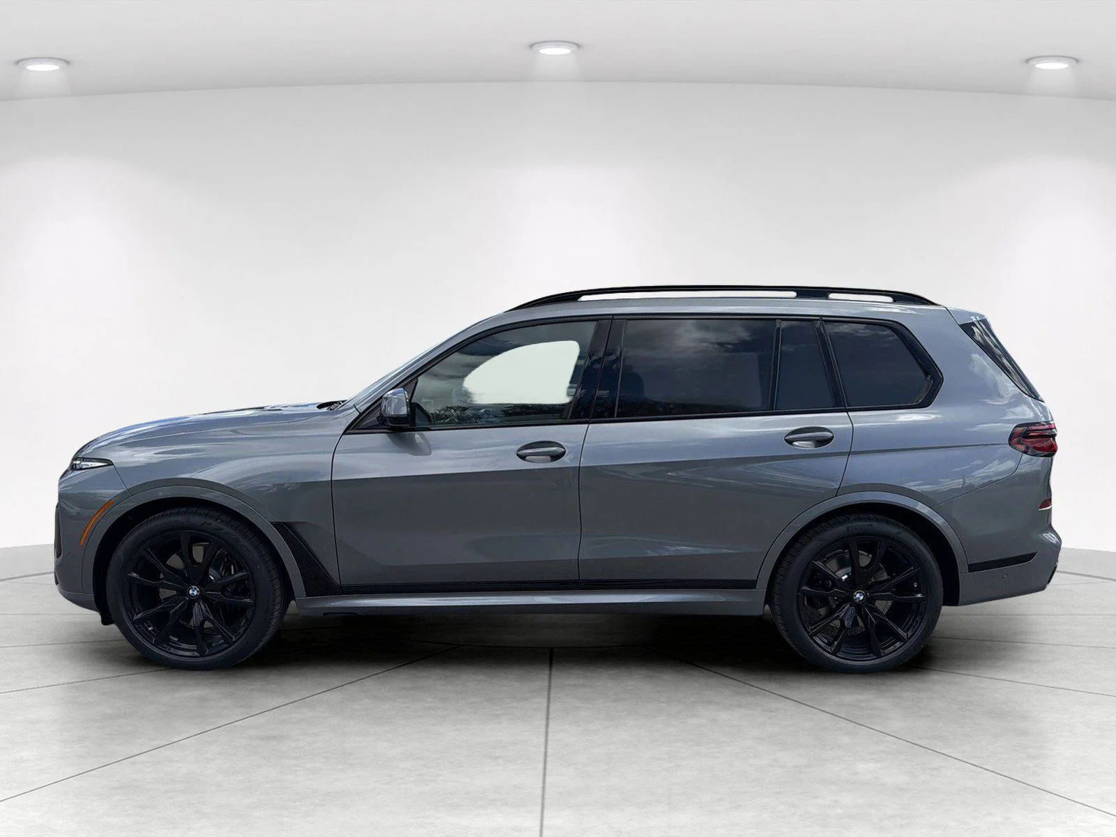 New 2027 Skyscraper Grey Metallic BMW xDrive40i image 7