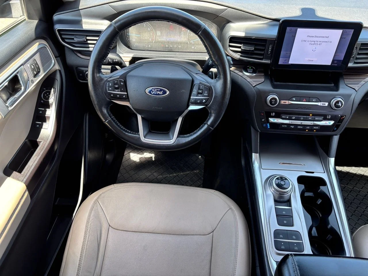 Used 2020 Magnetic Ford Limited image 13