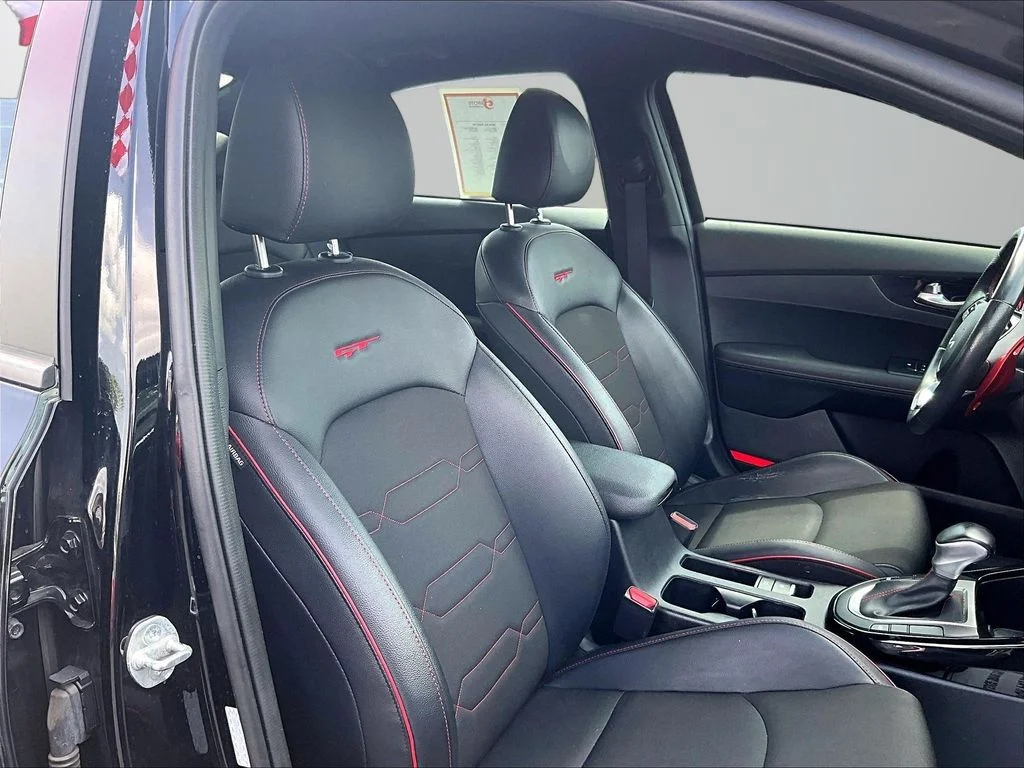Used 2024 Black Kia GT image 7