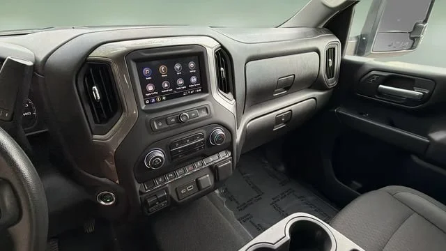 Used 2025 Summit White Chevrolet Custom image 23