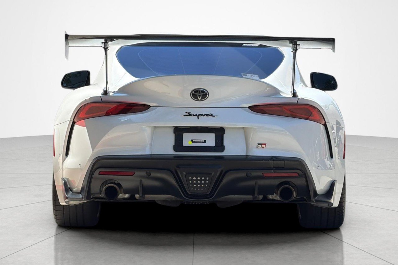 Used 2023 ARCTIC WHITE Toyota 3.0 image 4