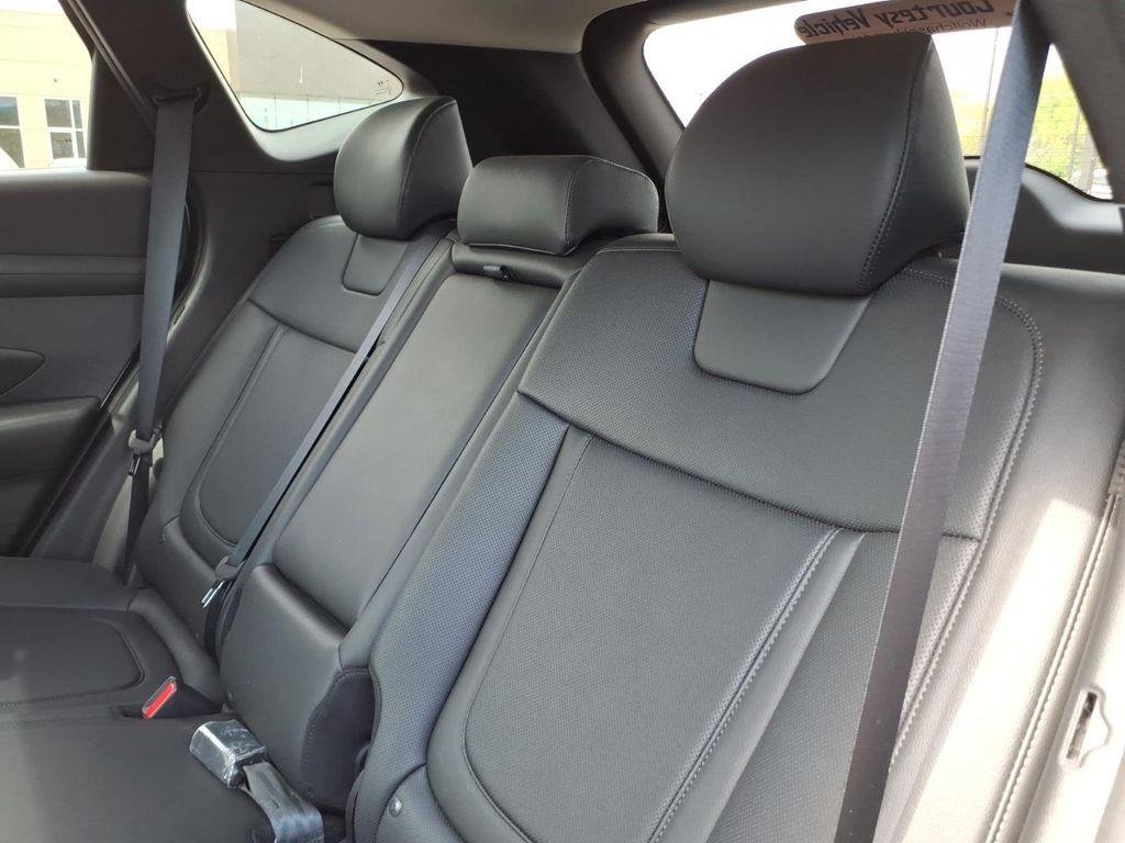 2025 Hyundai Tucson SEL Convenience - Photo 11