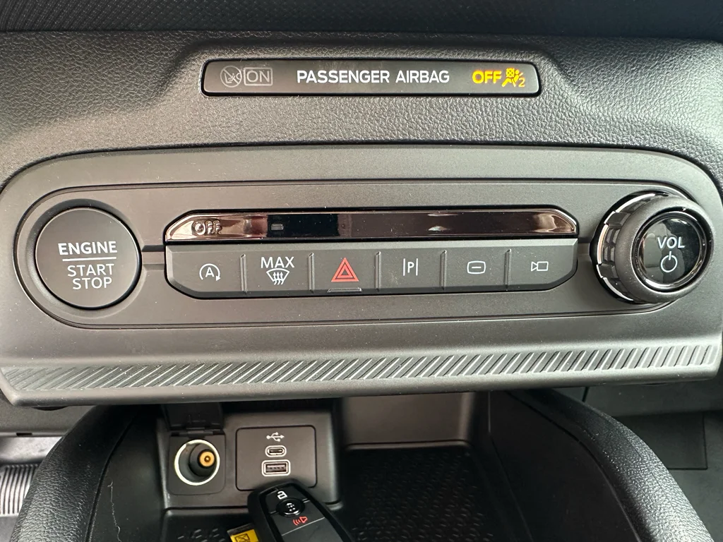 New 2026 Space White Metallic Ford Badlands® image 23