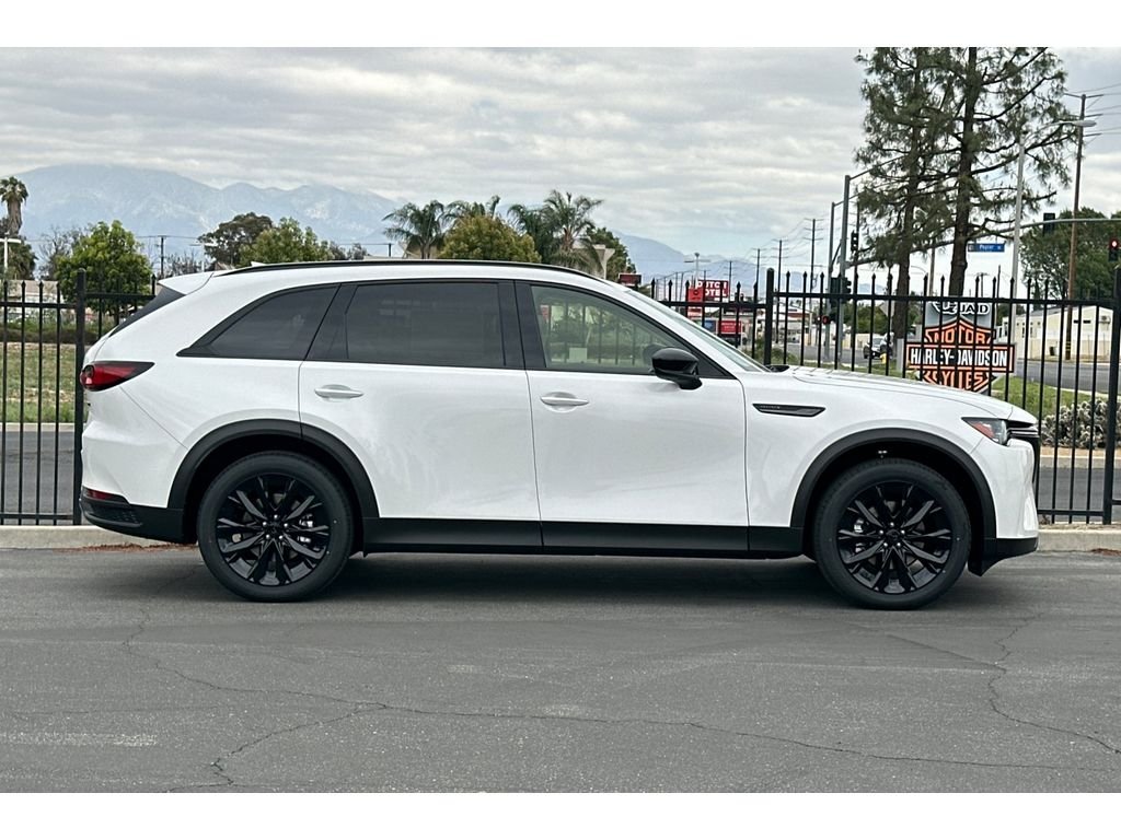 New 2026 Rhodium White Premium Mazda 3.3 Turbo Premium Sport AWD image 4