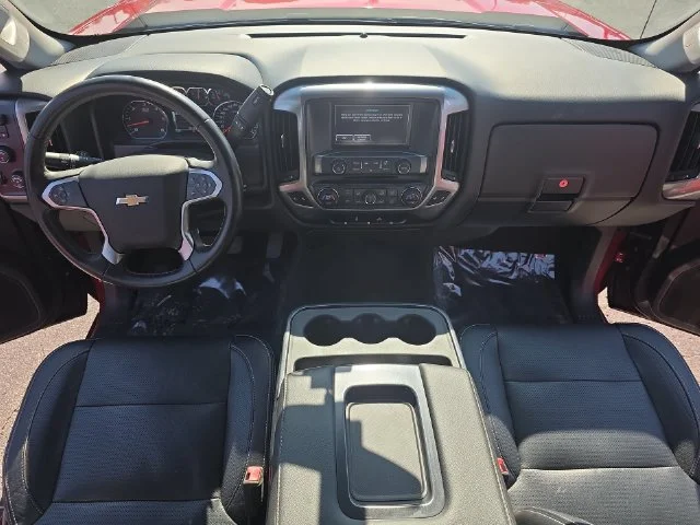Used 2018 Red Chevrolet LT image 10