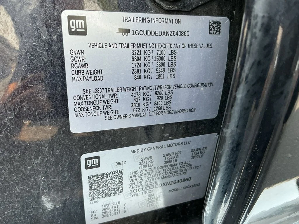 Used 2022 Gray Chevrolet LT image 24