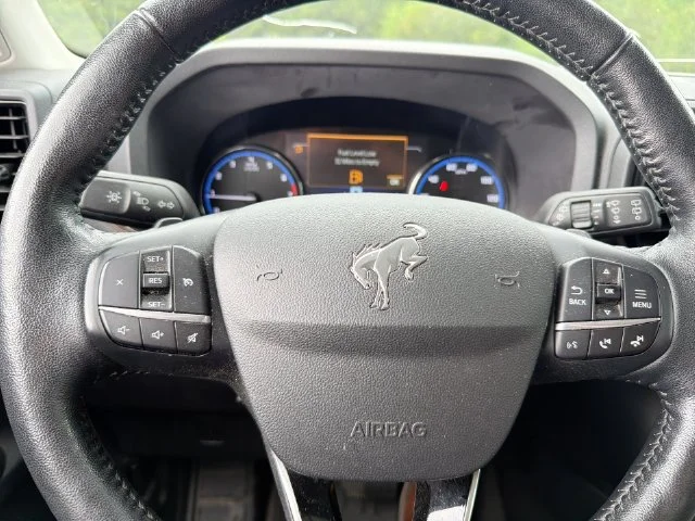Used 2022 Brown Ford Badlands image 17