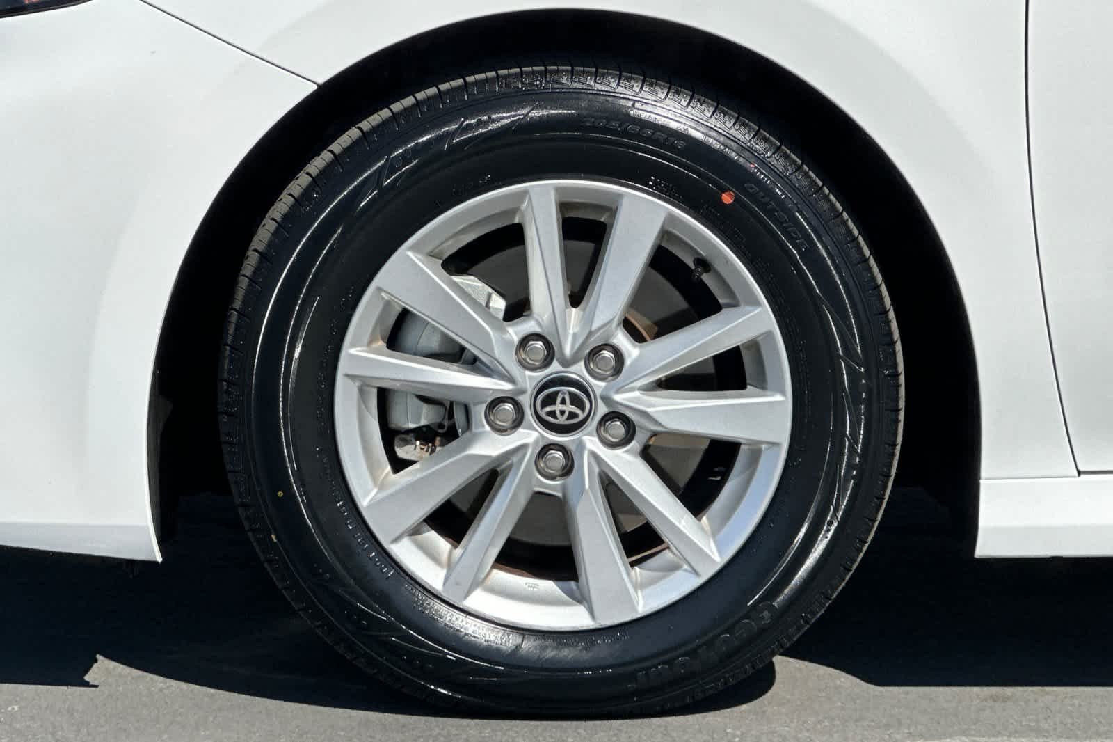 Certified Used 2025 Ice Cap Toyota LE image 24