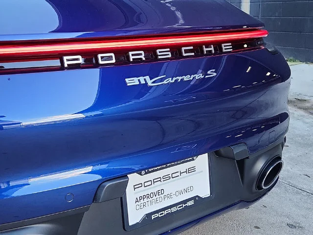 Certified Used 2024 Gentian Blue Metallic   1A Porsche Carrera 4 image 33