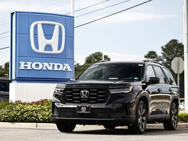 2025 Honda Pilot Sport
