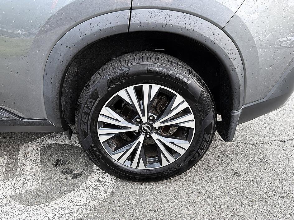 Used 2023 Gun Metallic Nissan SV image 11