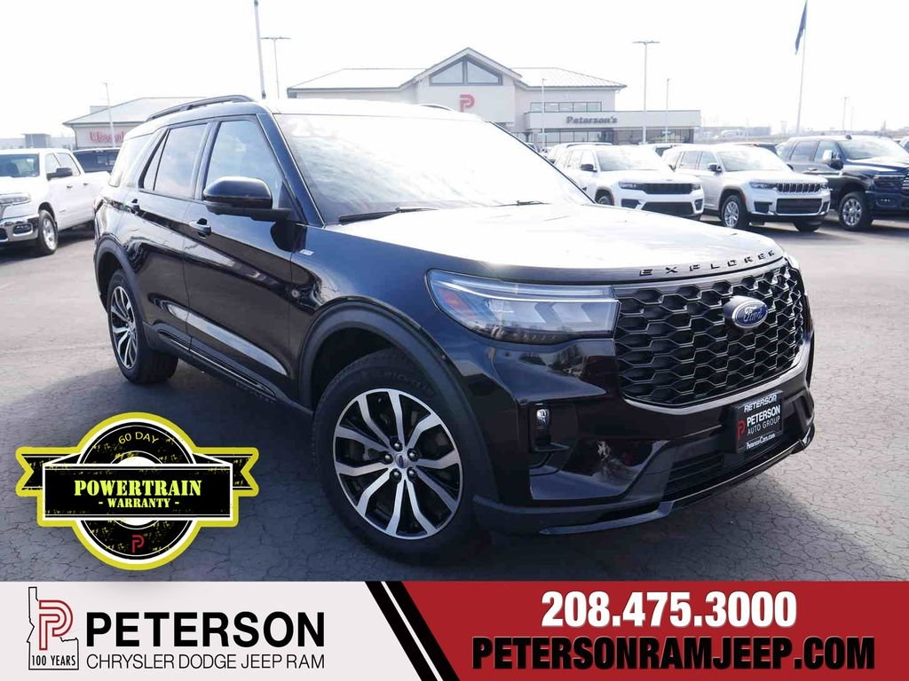 2025 Ford Explorer ST-LINE 4WD (PL535)'s photo
