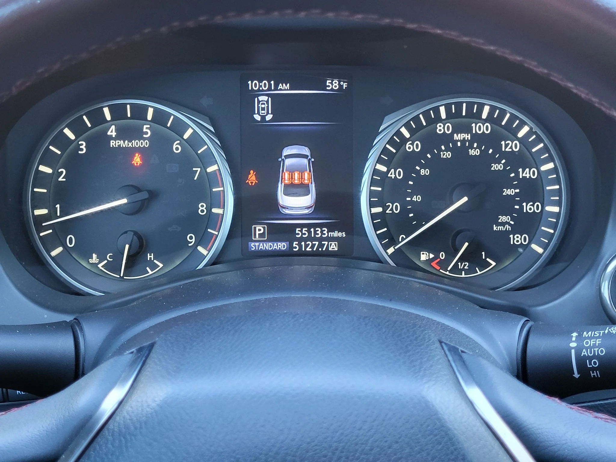 Used 2023 Majestic White INFINITI RED SPORT 400 image 16