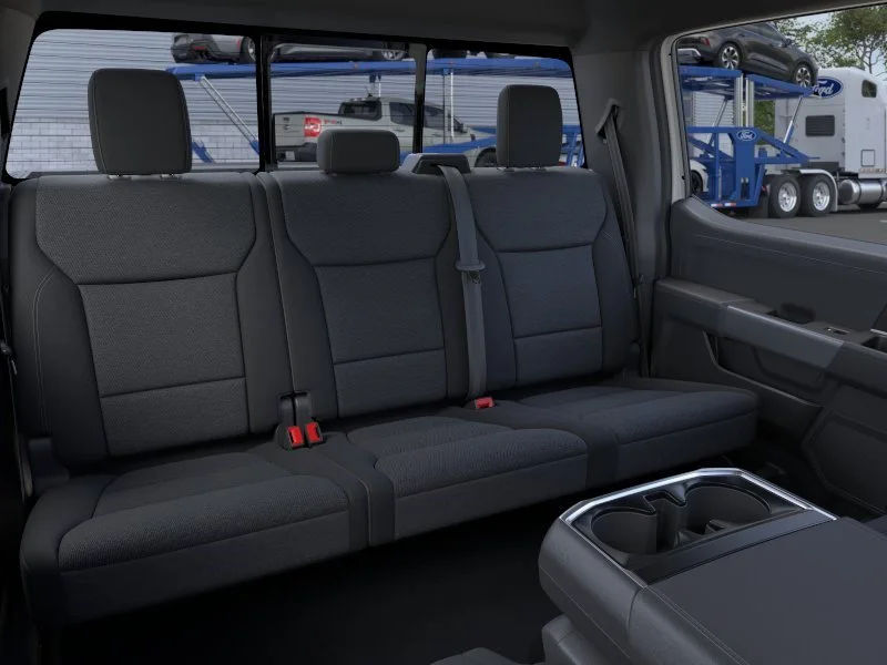 New 2026 Oxford White Ford XLT image 11